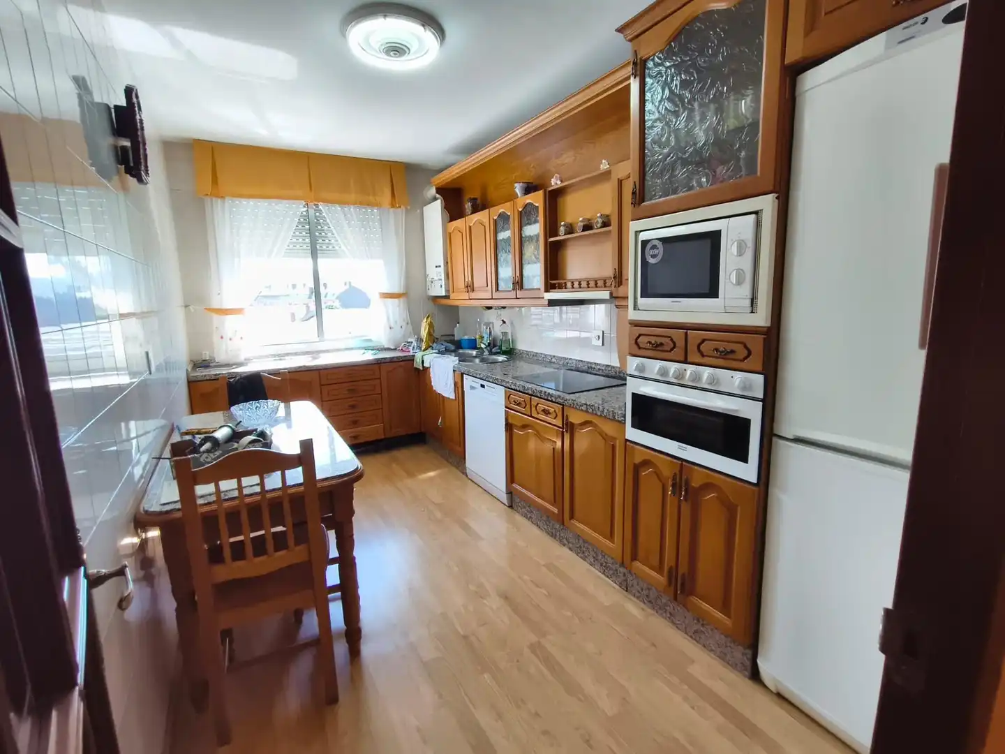 Cocina de Piso de alquiler en Ponferrada con Calefacción, Trastero y Amueblado