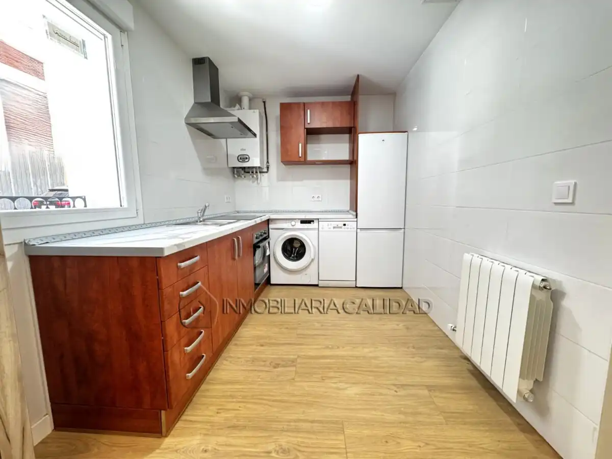 Cuina de Pis en venda en Burgos amb Calefacció