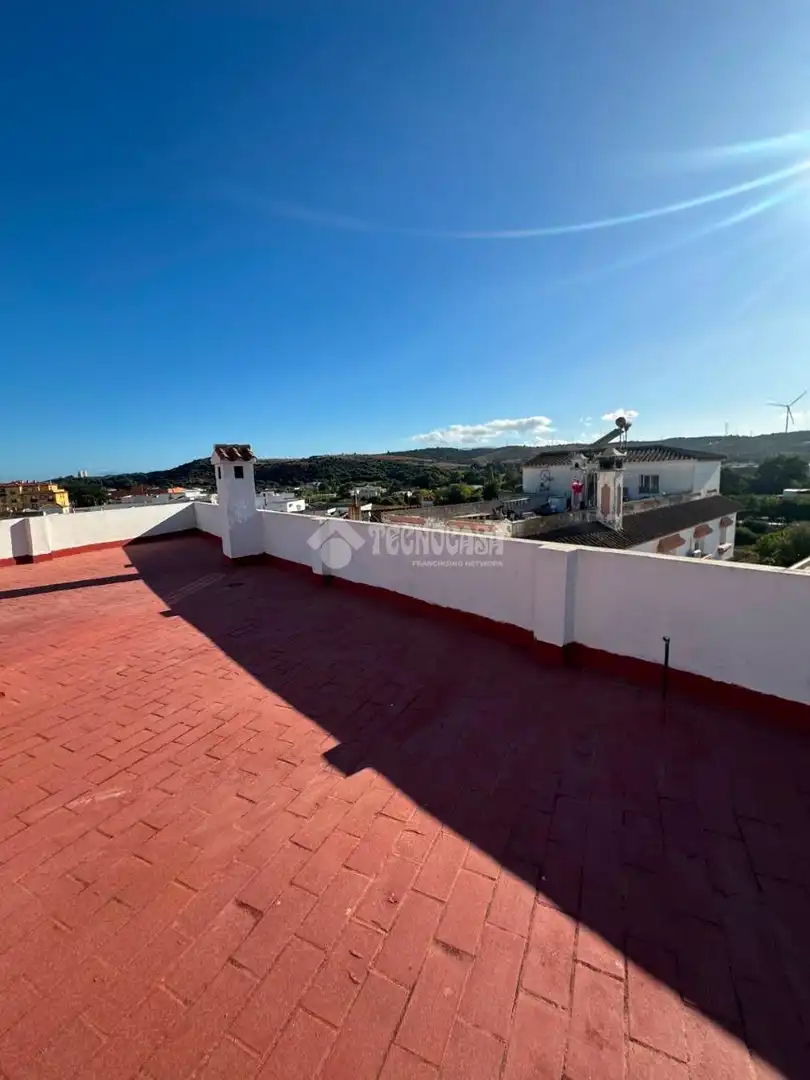 Casa adosada en venda a Taraguilla- Estación