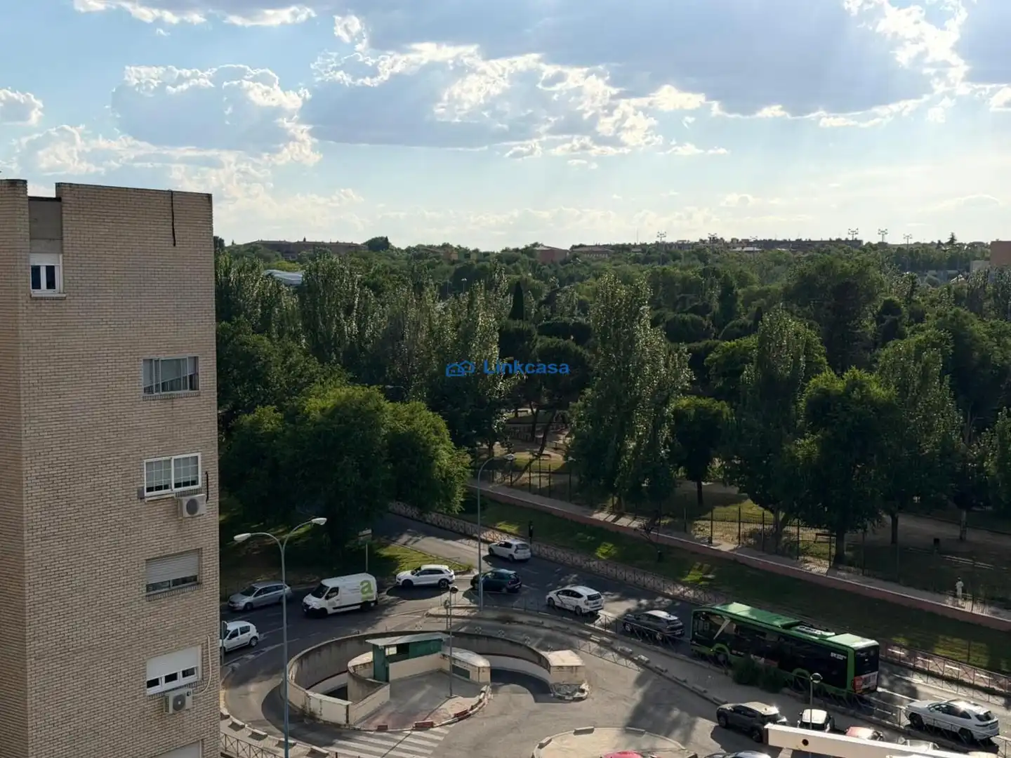 Vista exterior de Pis en venda en Leganés amb Aire condicionat, Calefacció i Traster