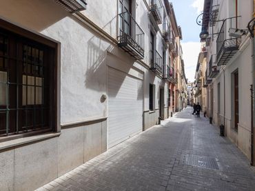 Individual en venda a Calle san jacinto