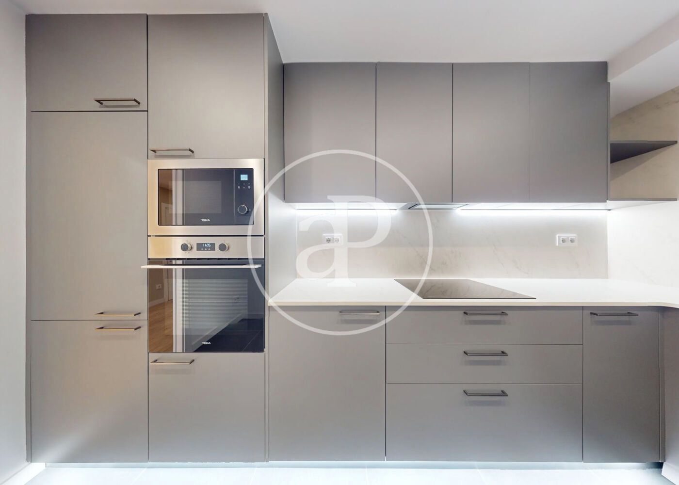 Cocina de Piso en venta en  Barcelona Capital con Aire acondicionado, Calefacción y Balcón