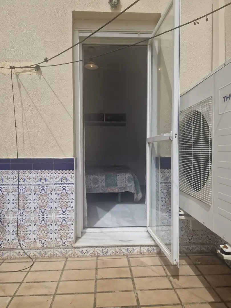 Dormitori de Casa adosada en venda en Jerez de la Frontera amb Aire condicionat, Calefacció i Terrassa