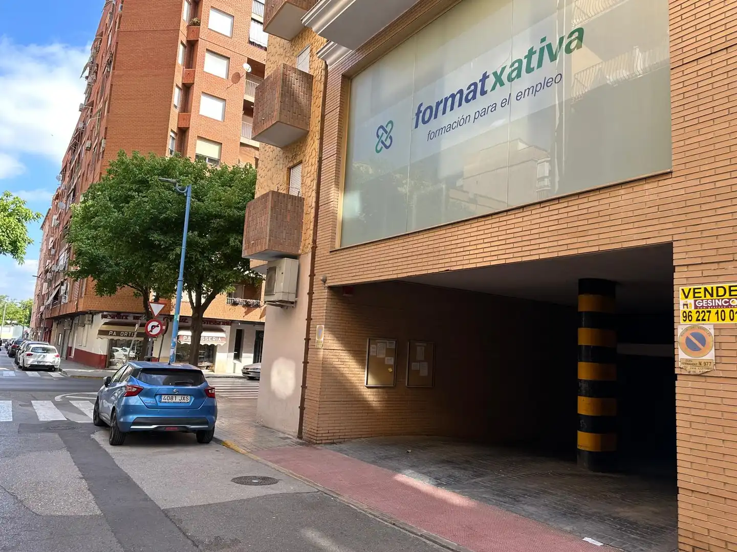 Vista exterior de Garatge de lloguer en Xàtiva