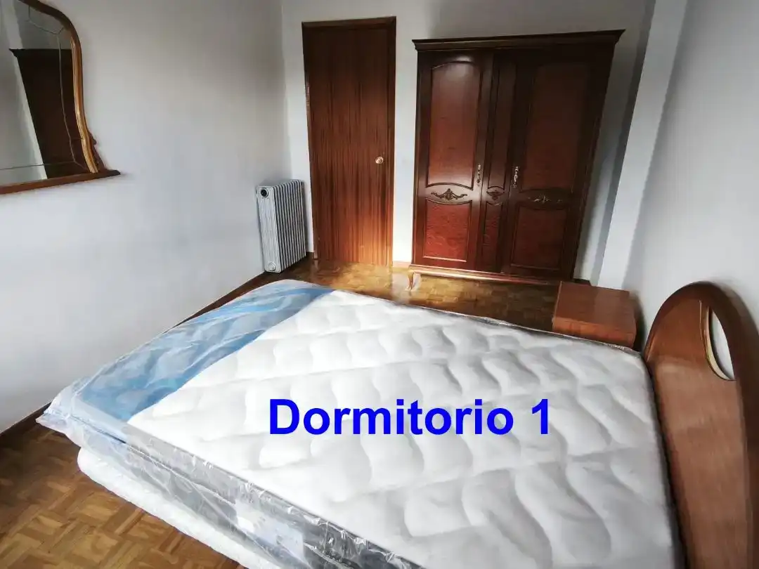 Schlafzimmer von Wohnung zur Miete in Astorga