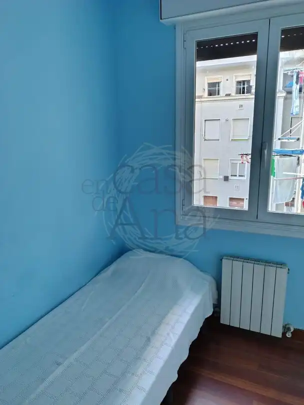 Habitación de Piso en venta en Bilbao  con Calefacción y Trastero