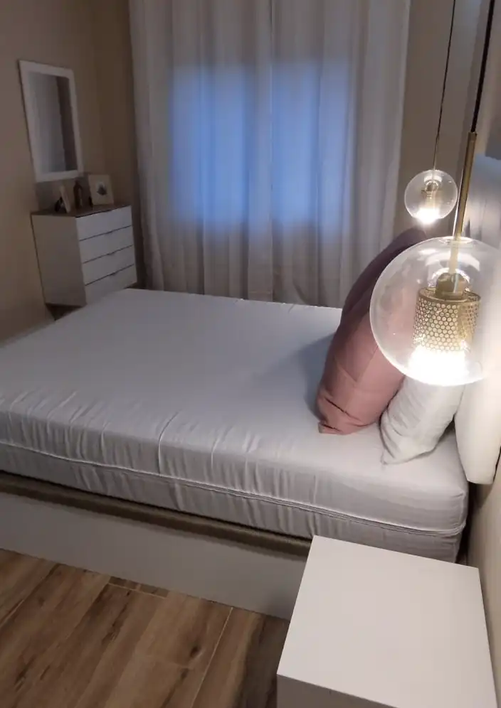 Schlafzimmer von Wohnung zur Miete in Marbella mit Klimaanlage, Heizung und Terrasse