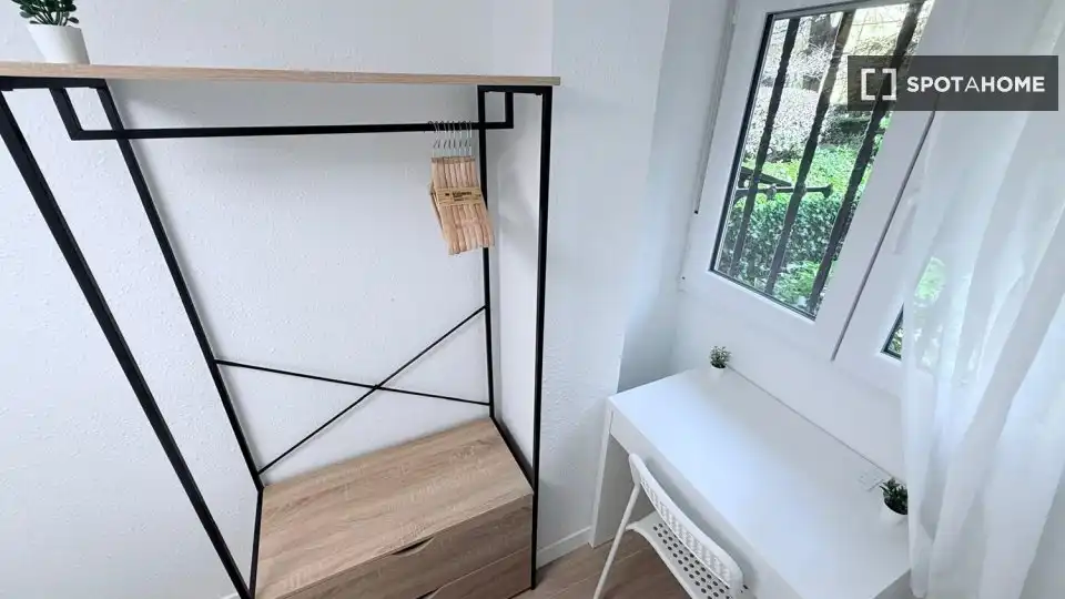 Room in Casco Histórico de Vallecas