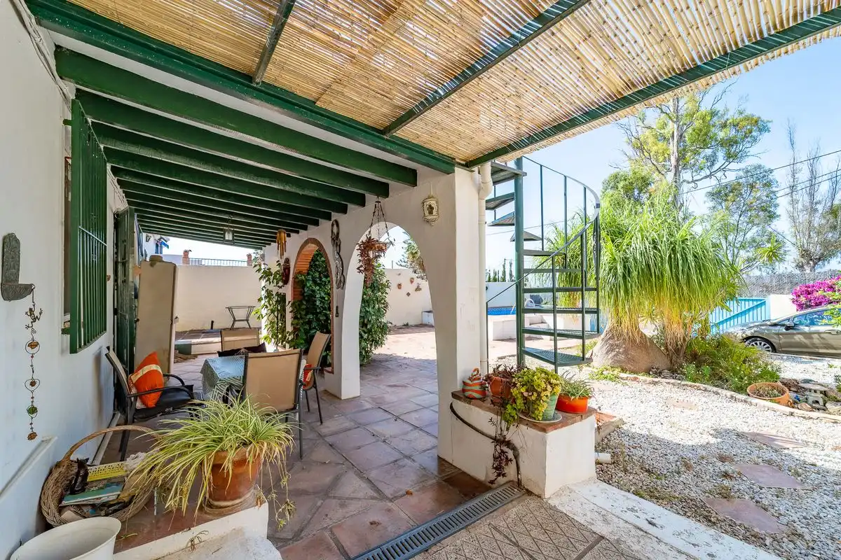 Casa amb terrassa en venda a Los Tablazos