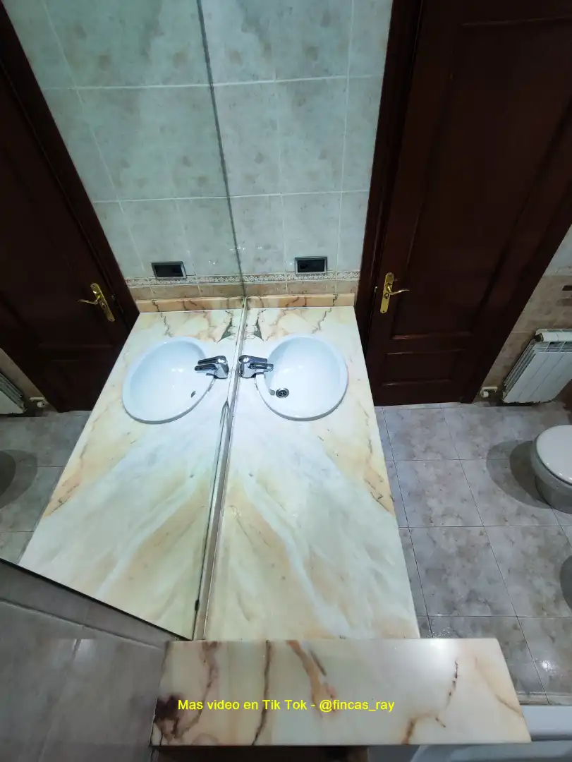 Baño de Piso en venta en La Garriga con Calefacción y Horno