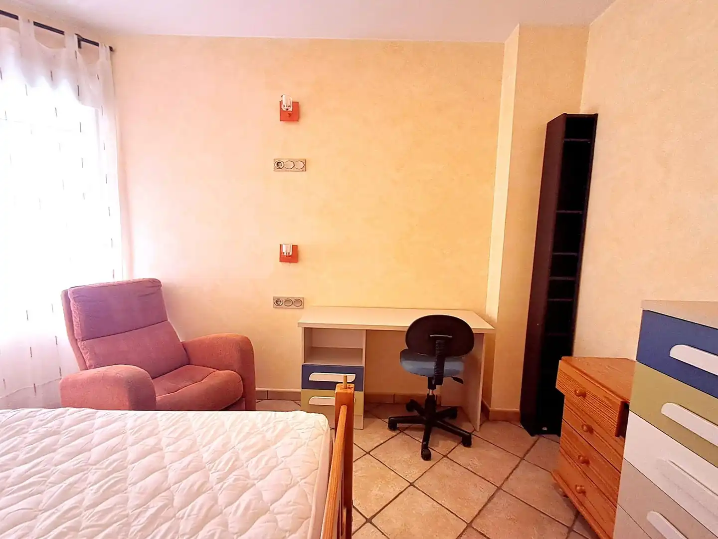 Dormitori de Apartament en venda en Águilas amb Aire condicionat, Calefacció i Jardí privat
