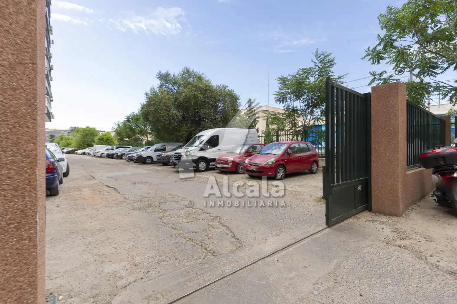 Aparcament de Pis en venda en Madrid amb Aire condicionat, Calefacció i Terrassa