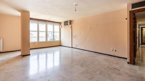 Foto 2 de Pis en venda a Calle Sos del Rey Católico, Cervantes,  Granada Capital