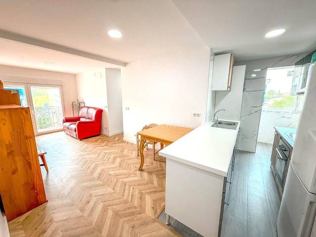 Piso en Venta en Pintores - Ferial