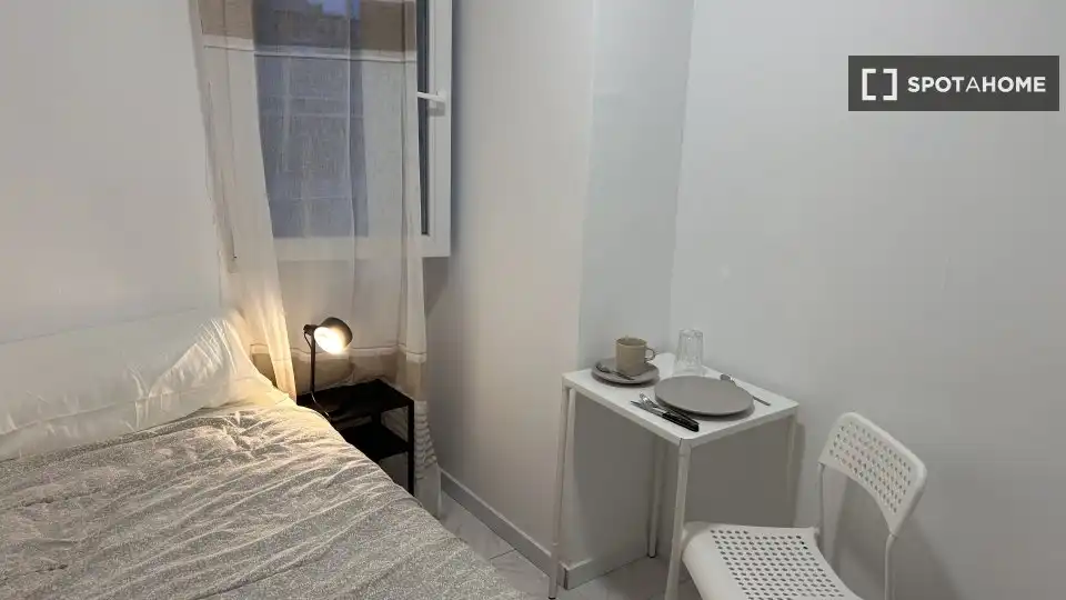 Room in Centro
