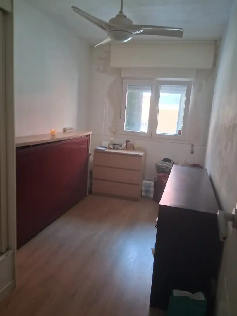 Schlafzimmer von Wohnung zum Verkauf in Madrid mit Möbliert