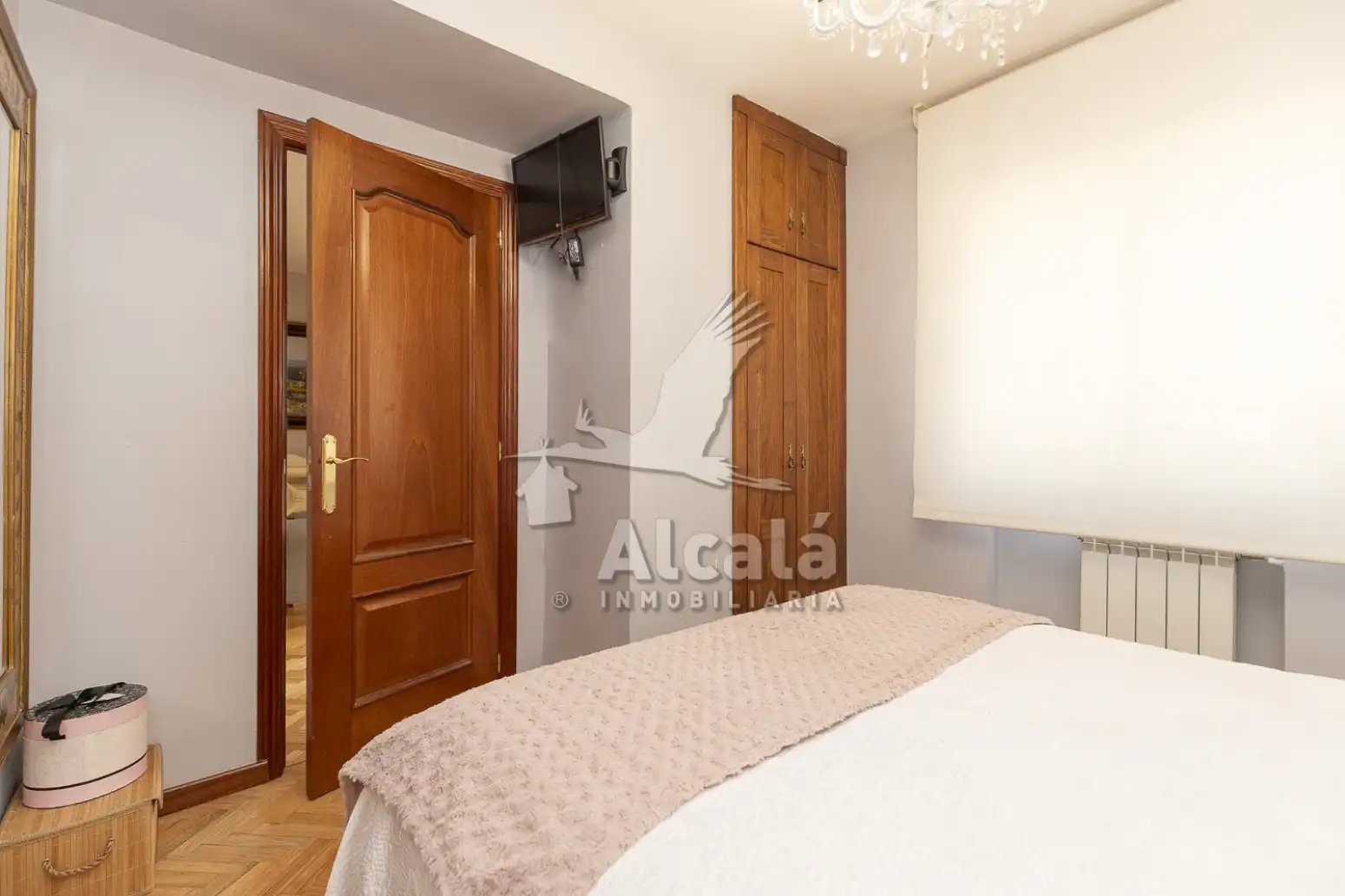 Bedroom of Flat for sale in Alcalá de Henares  with Air Conditioner, Heating and Parquet flooring