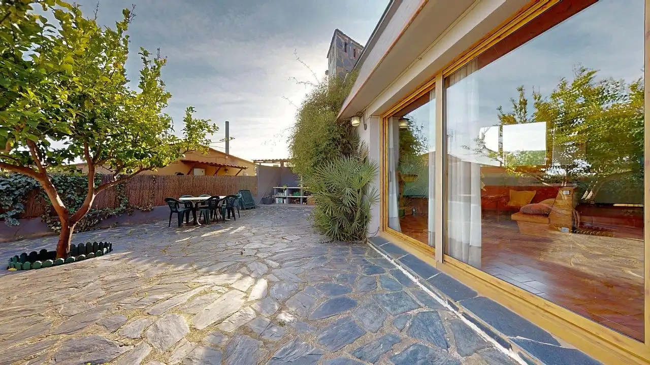 House with garden for sale in Calle ANGEL GUIMERA, imagen 4