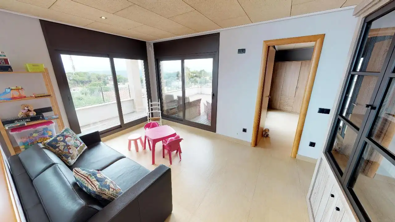 Habitación de Casa o chalet en venta en Lloret de Mar con Jardín privado, Terraza y Piscina