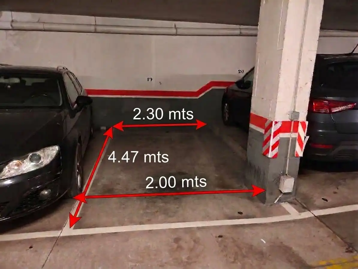 Individuel à vendre à Carrer de Pàdua 3