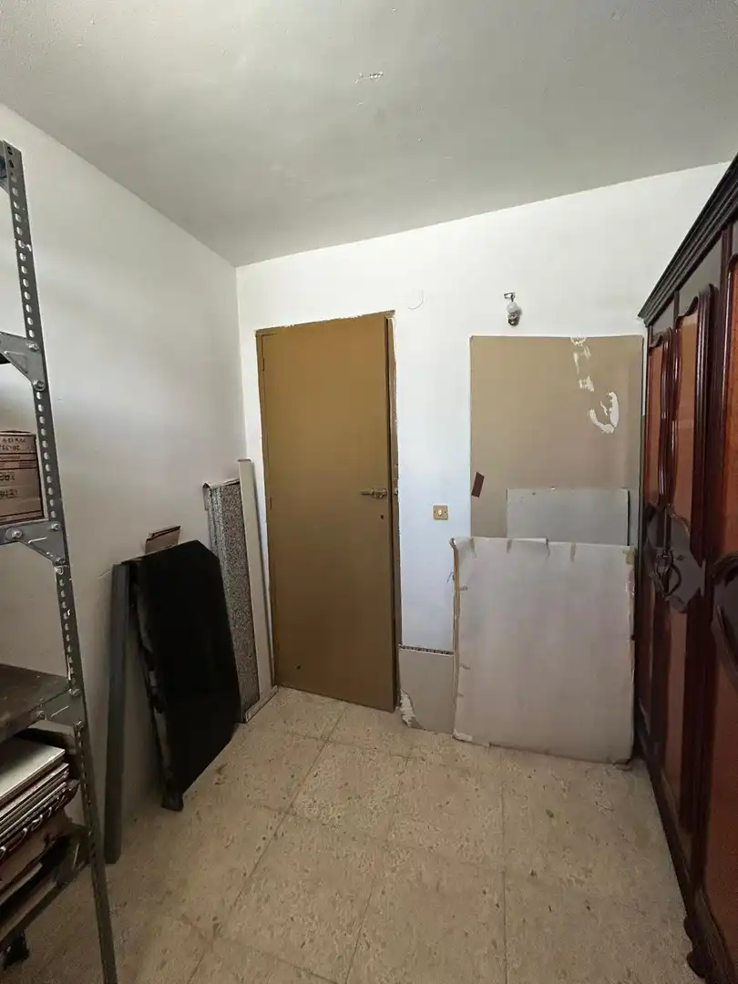 Wohnung zum Verkauf in Córdoba mit Terrasse, Abstellraum und Balkon