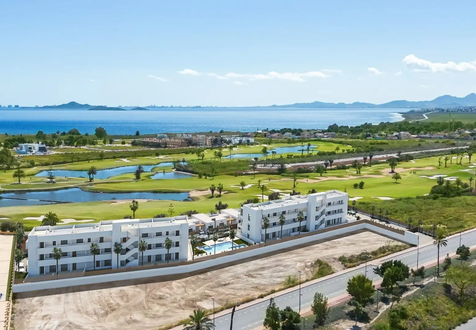 Home with pool for sale in Las Lomas de Rame - Bahía Bella