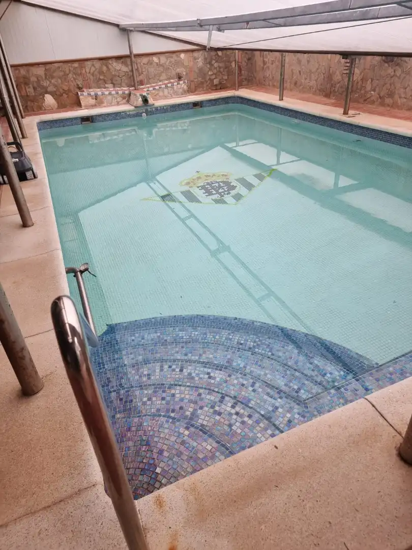 Piscina de Casa o xalet en venda en Écija amb Aire condicionat, Calefacció i Jardí privat