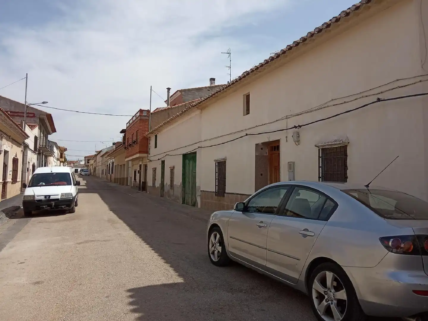 Vista exterior de Casa o xalet en venda en Villarrobledo amb Terrassa