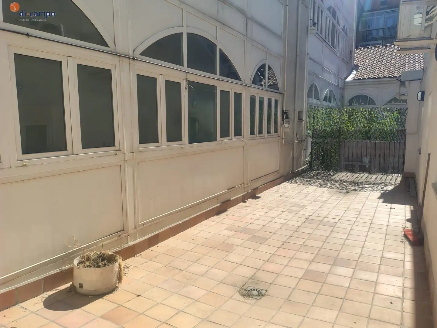 Exterior view of Duplexes for rent in Valladolid  with Air Conditioner and Heating