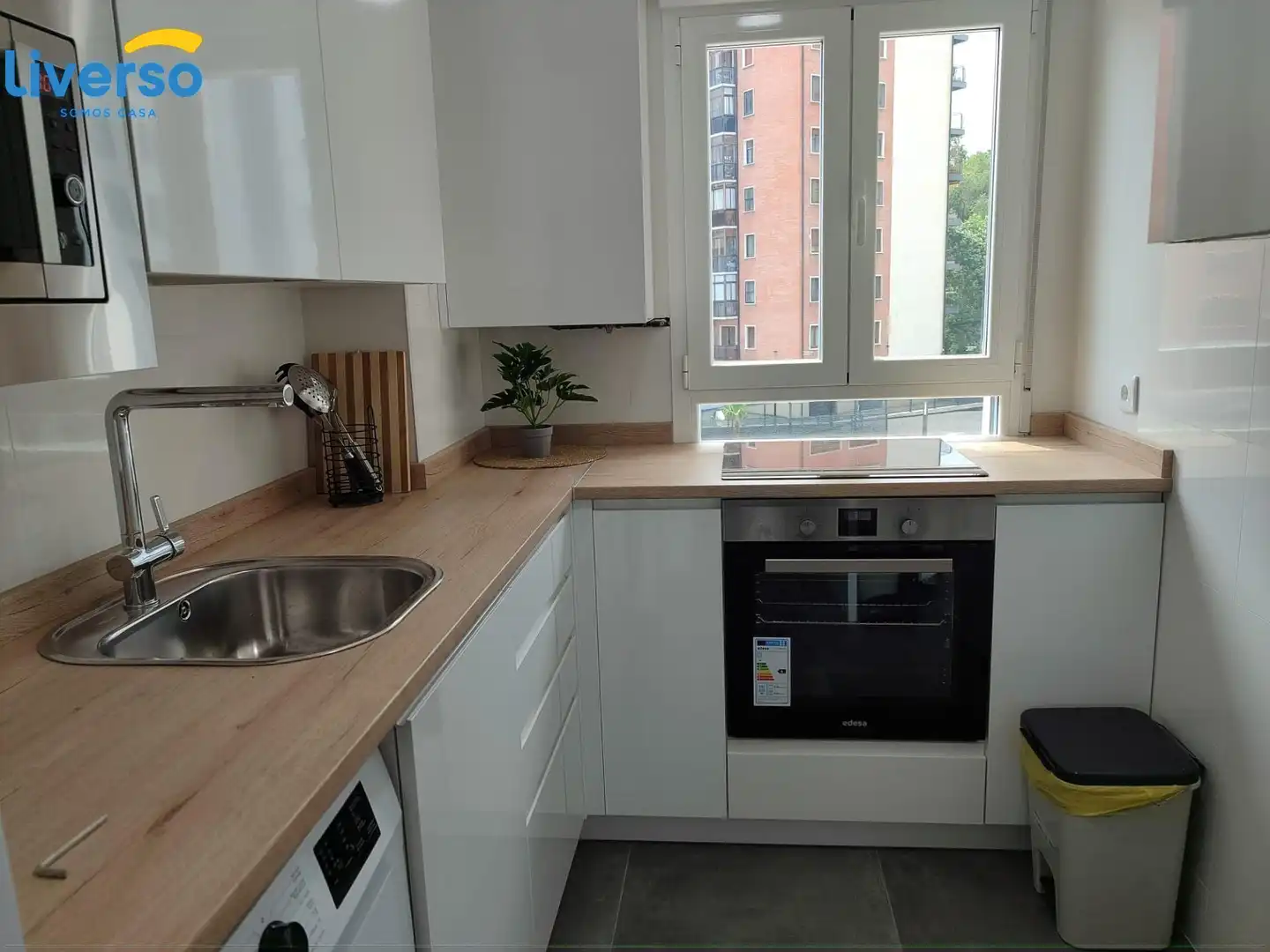 Cocina de Piso de alquiler en Burgos con Calefacción