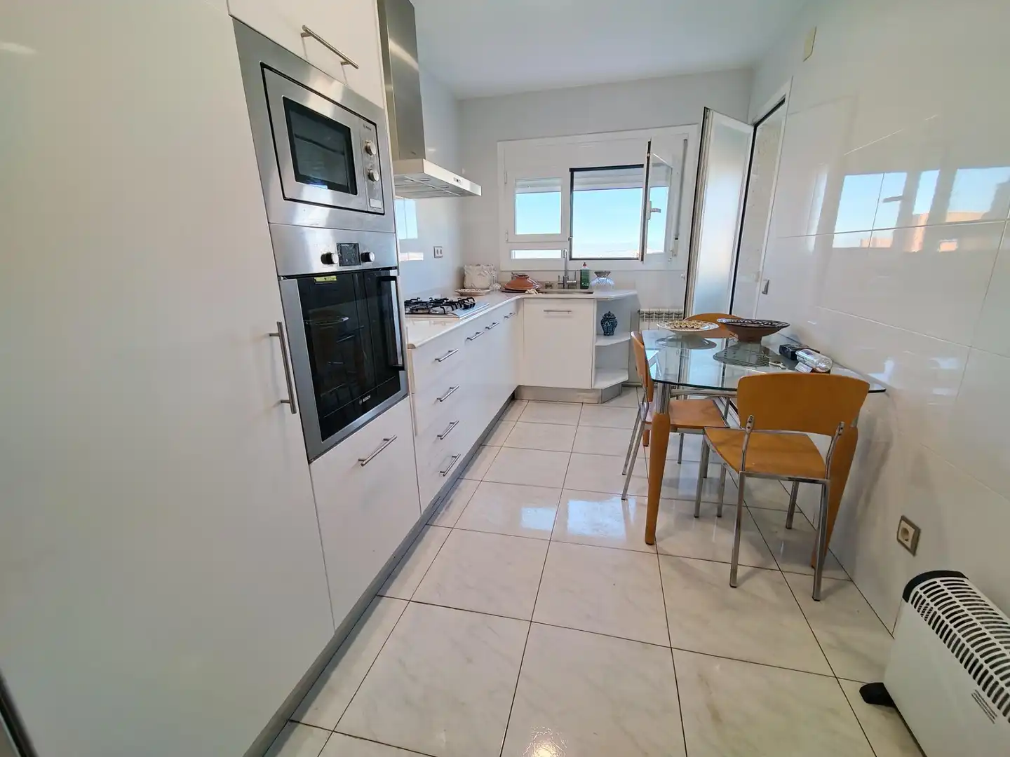 Ático con terraza en venta en Carrer Violant d'Hongria, imagen 5