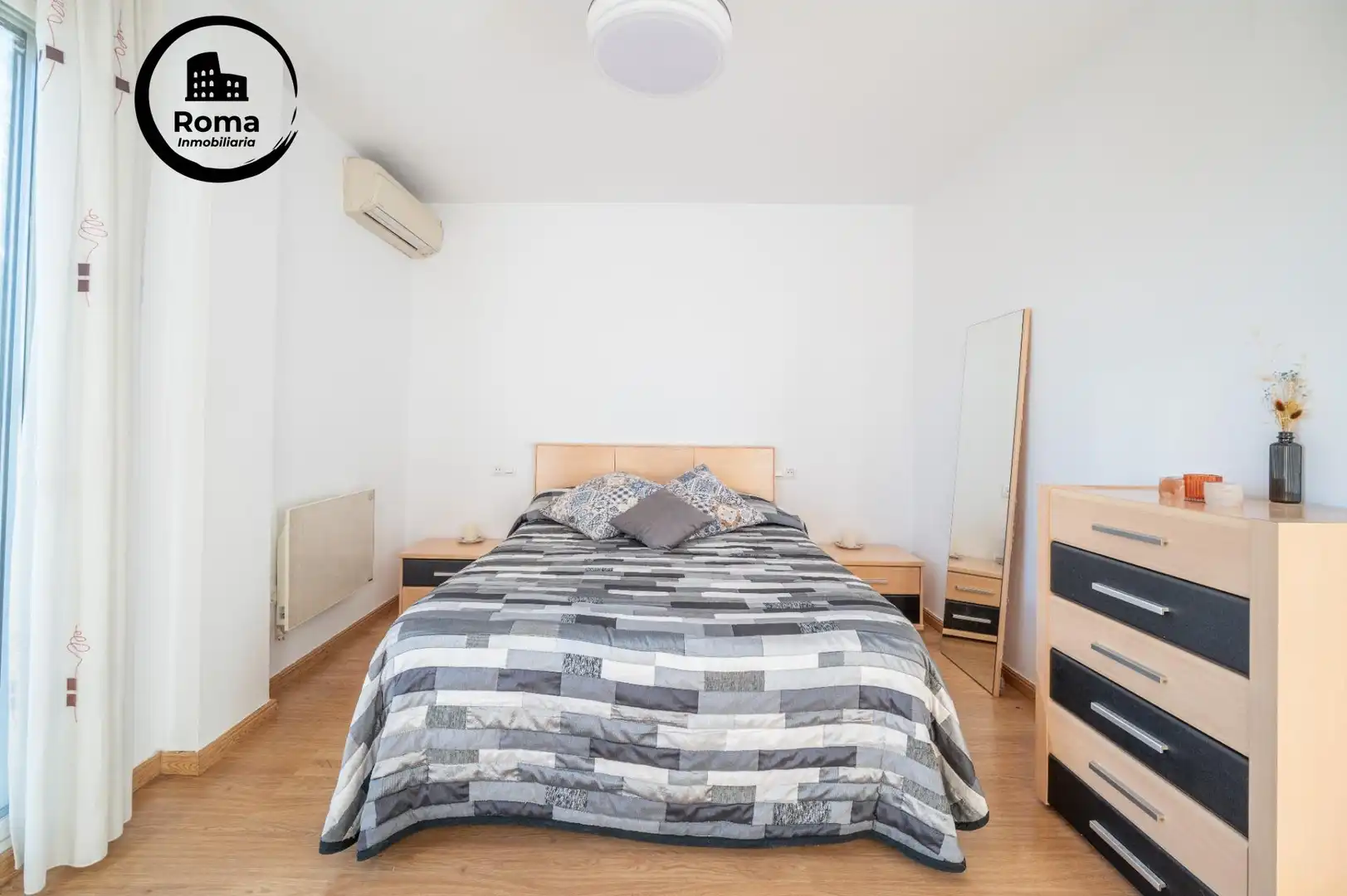 Bedroom of Attic for sale in Armilla  with Terrace, Storage room and Furnished