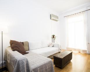 Dormitori de Apartament de lloguer en  Barcelona Capital amb Aire condicionat