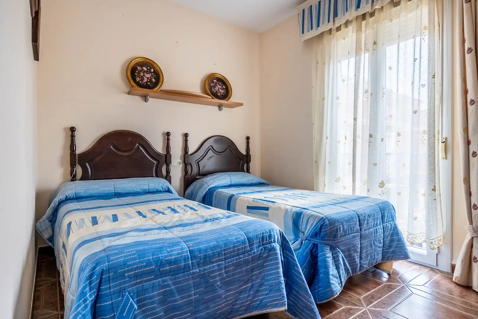 Dormitori de Casa adosada en venda en San José de la Rinconada