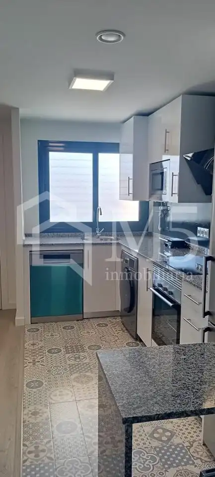 Cocina de Piso de alquiler en Vélez-Málaga con Aire acondicionado, Terraza y Amueblado