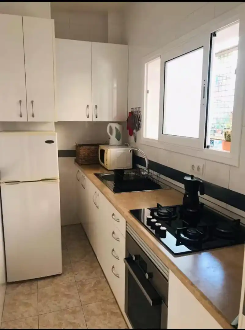 Cocina de Piso de alquiler en Lloret de Mar con Aire acondicionado, Terraza y Amueblado