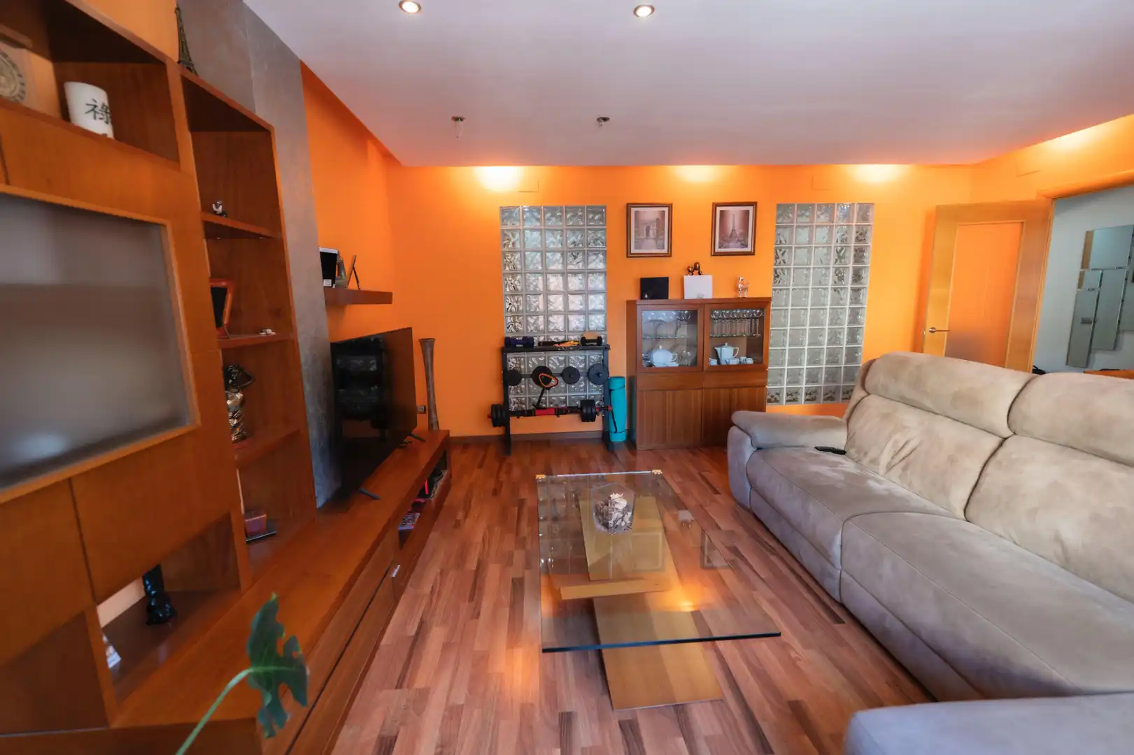 Sala d'estar de Pis en venda en Vilanova del Camí amb Aire condicionat, Calefacció i Parquet