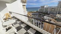 Vista exterior de Apartament en venda en Benalmádena amb Piscina, Moblat i Piscina comunitària