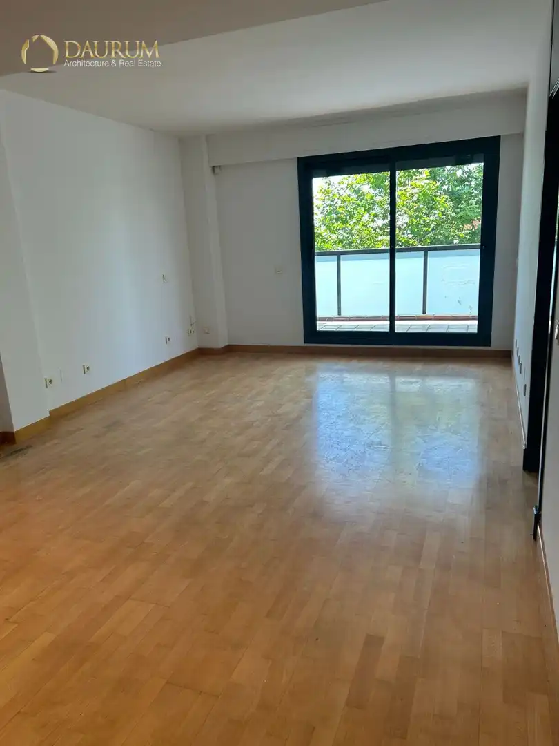 Living room of Attic for sale in Alcorcón  with Air Conditioner, Heating and Terrace