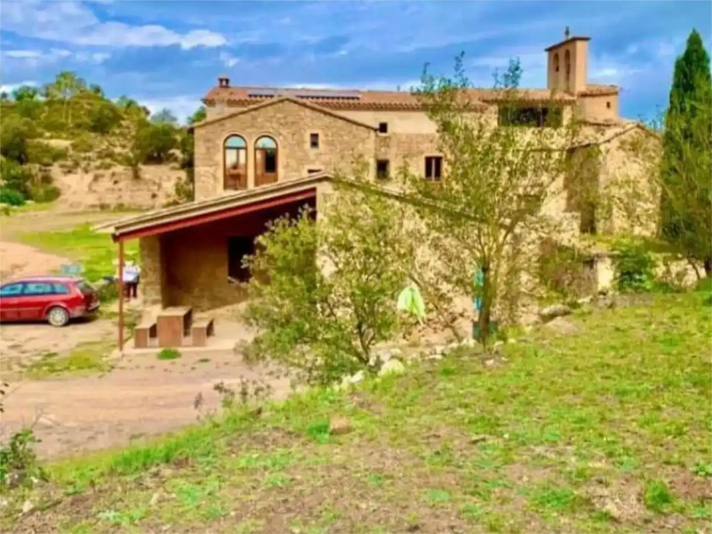 Vista exterior de Pis per a compartir en Montmajor amb Jardí privat, Parquet i Traster