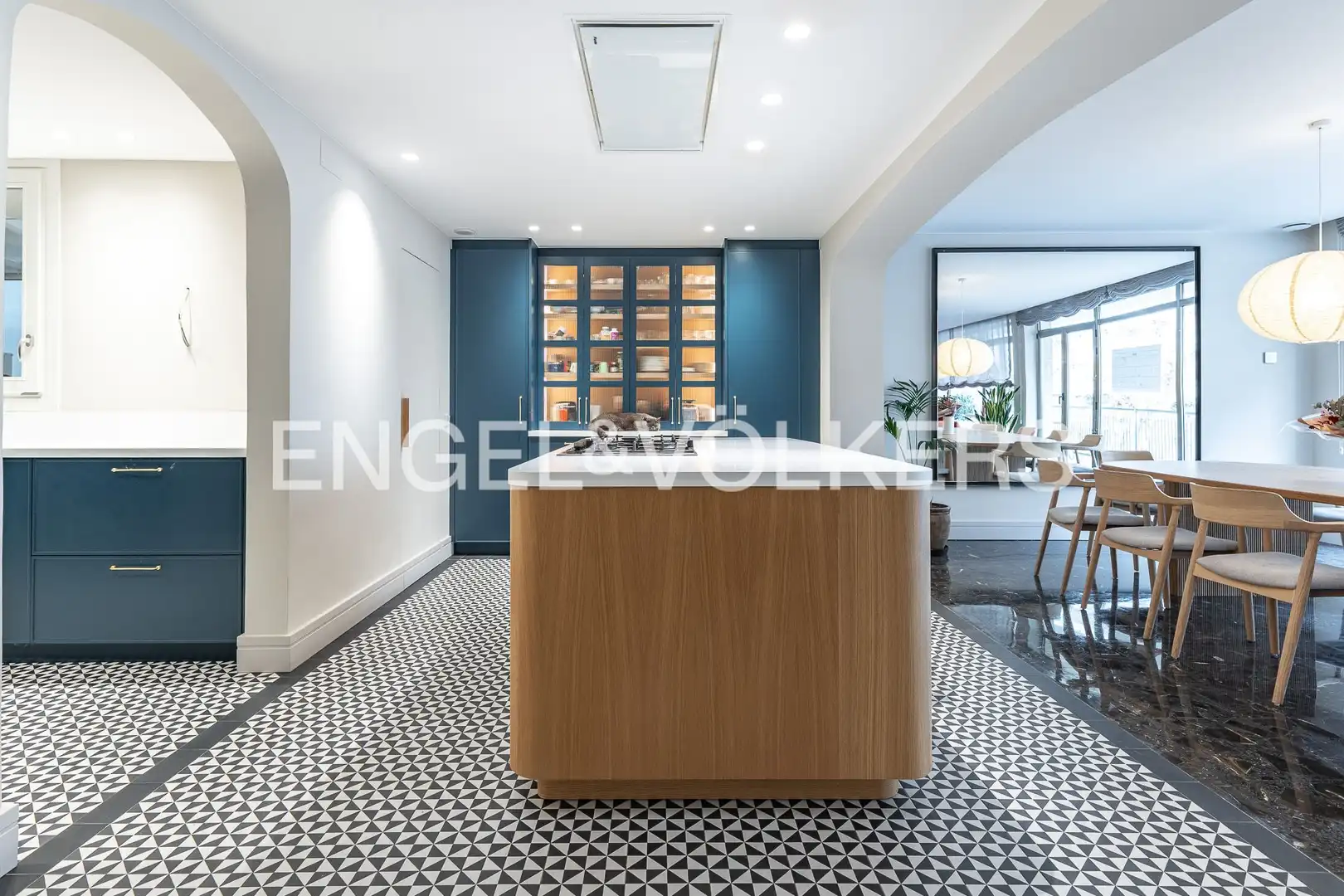 Flat for sale in Barcelona  with Air Conditioner, Heating and Parquet flooring