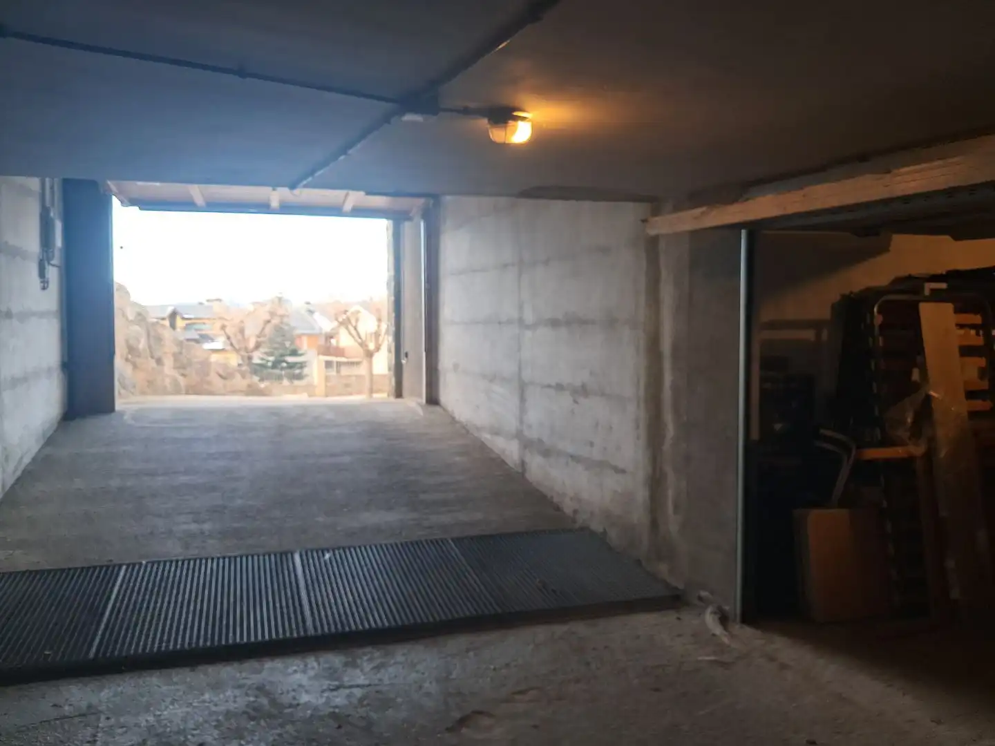 Garage for sale in Puigcerdà