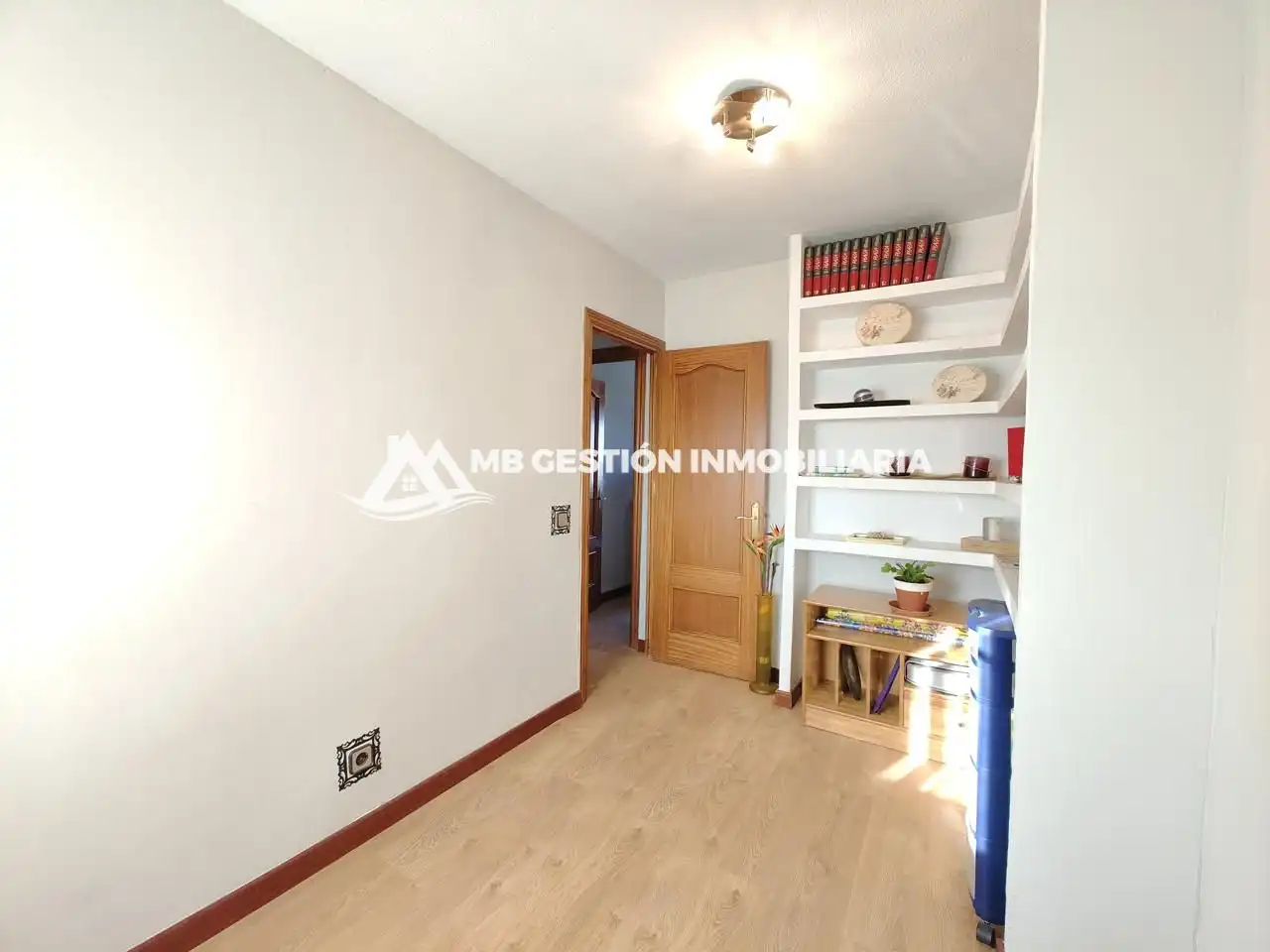 Piso en venta en Fuenlabrada con Aire acondicionado, Calefacción y Terraza