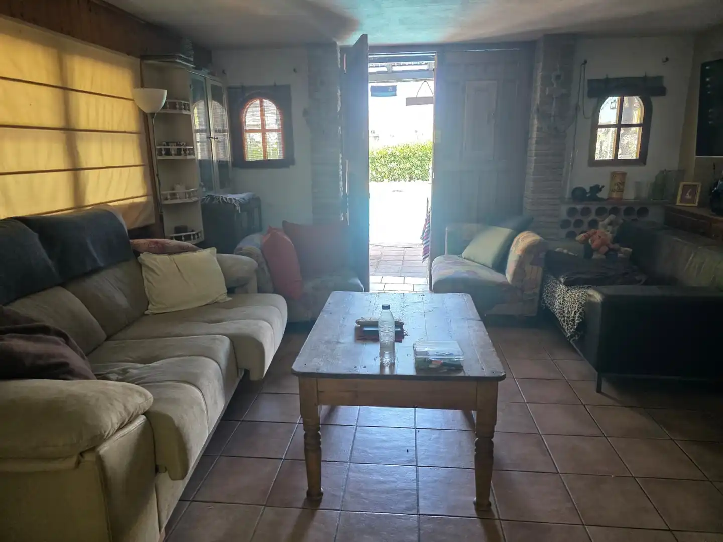 Wohnzimmer von Country house zum Verkauf in Guaro