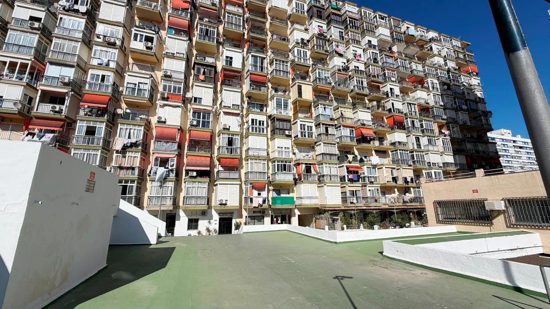 Vista exterior de Apartament en venda en Torremolinos