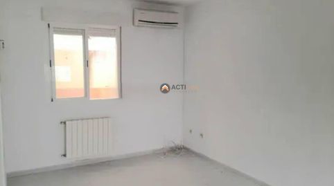 Foto 4 von Einfamilien-Reihenhaus zum Verkauf in La Cañada, Cáceres Capital