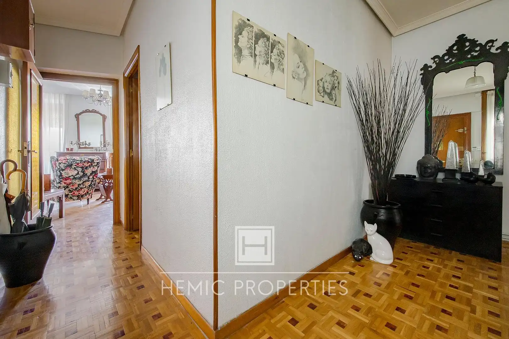 Piso en venta en Madrid con Trastero y Balcón