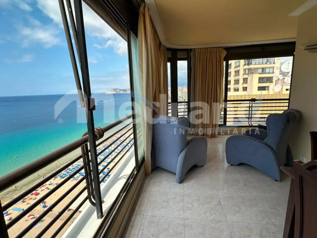 Bedroom of Flat for sale in Benidorm  with Air Conditioner, Private garden and Swimming Pool