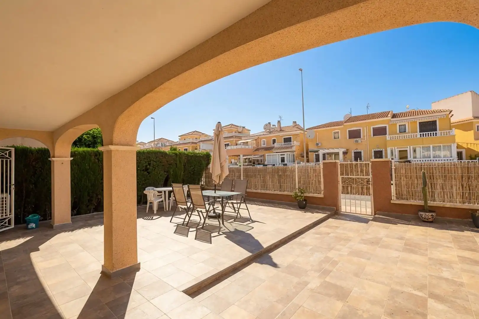 Apartamento con piscina en venta en N/A, imagen 2