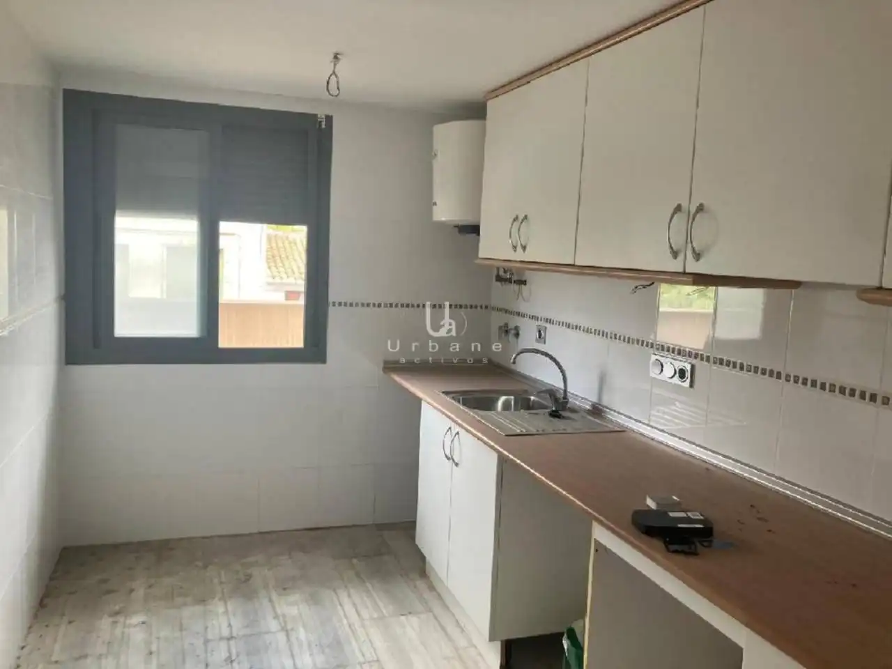 Kitchen of Buildings for sale in Altea
